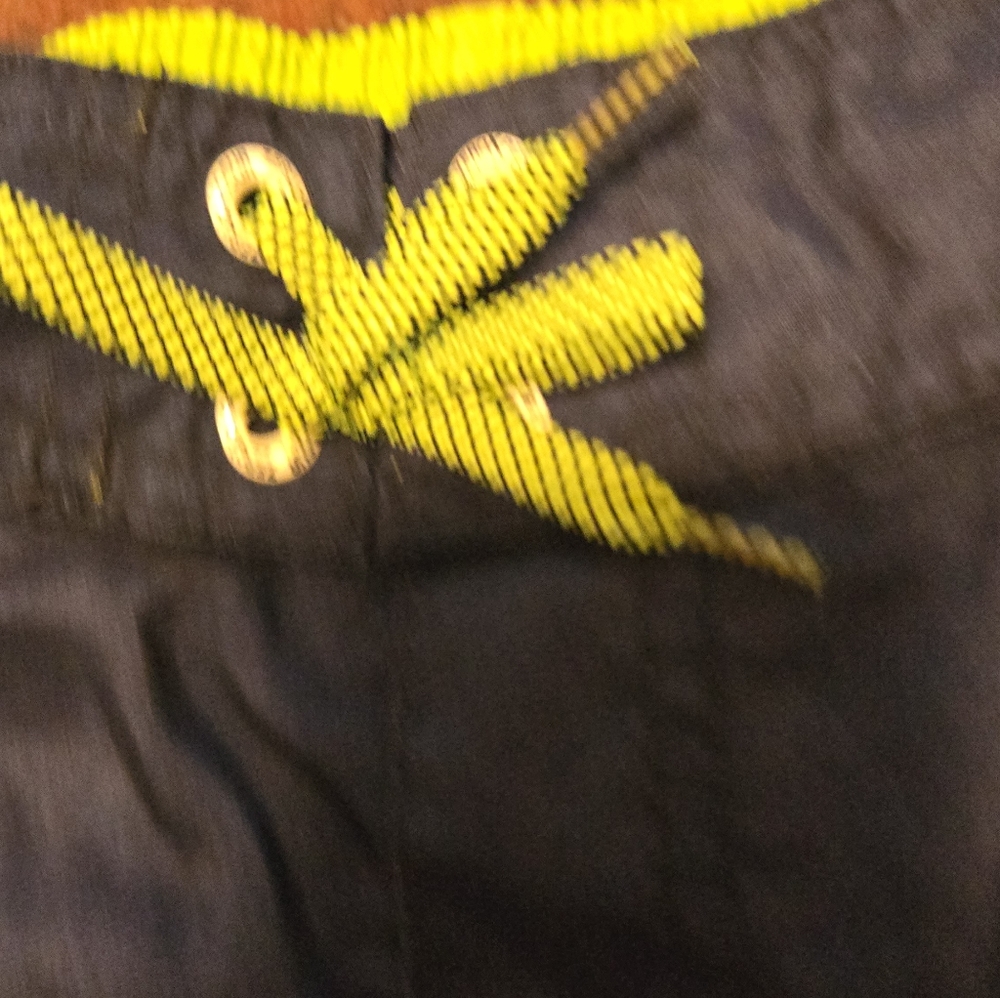 ZeroXposur Boy's Shark Swim Trunks Size Large 14/16 Built In Underwear - Picture 3 of 9